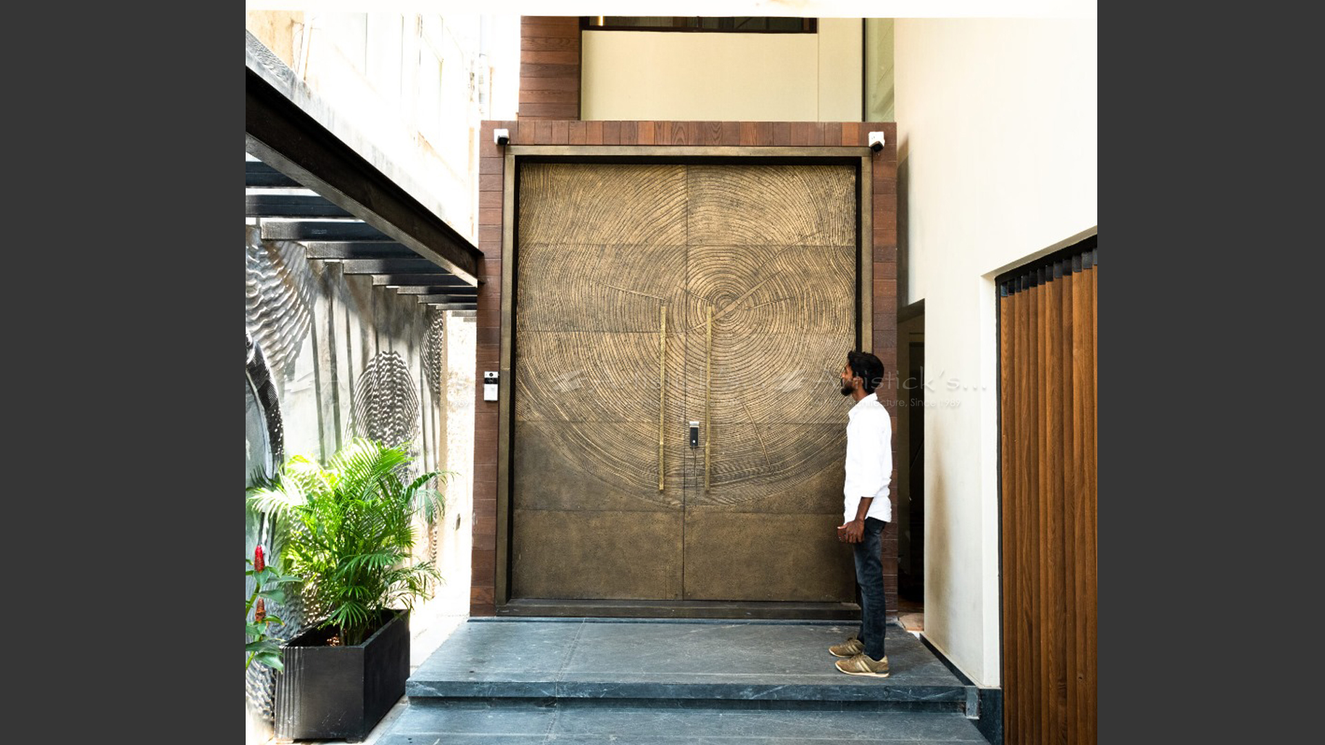 Make a Grand Entrance: Top Contemporary Main Door Styles